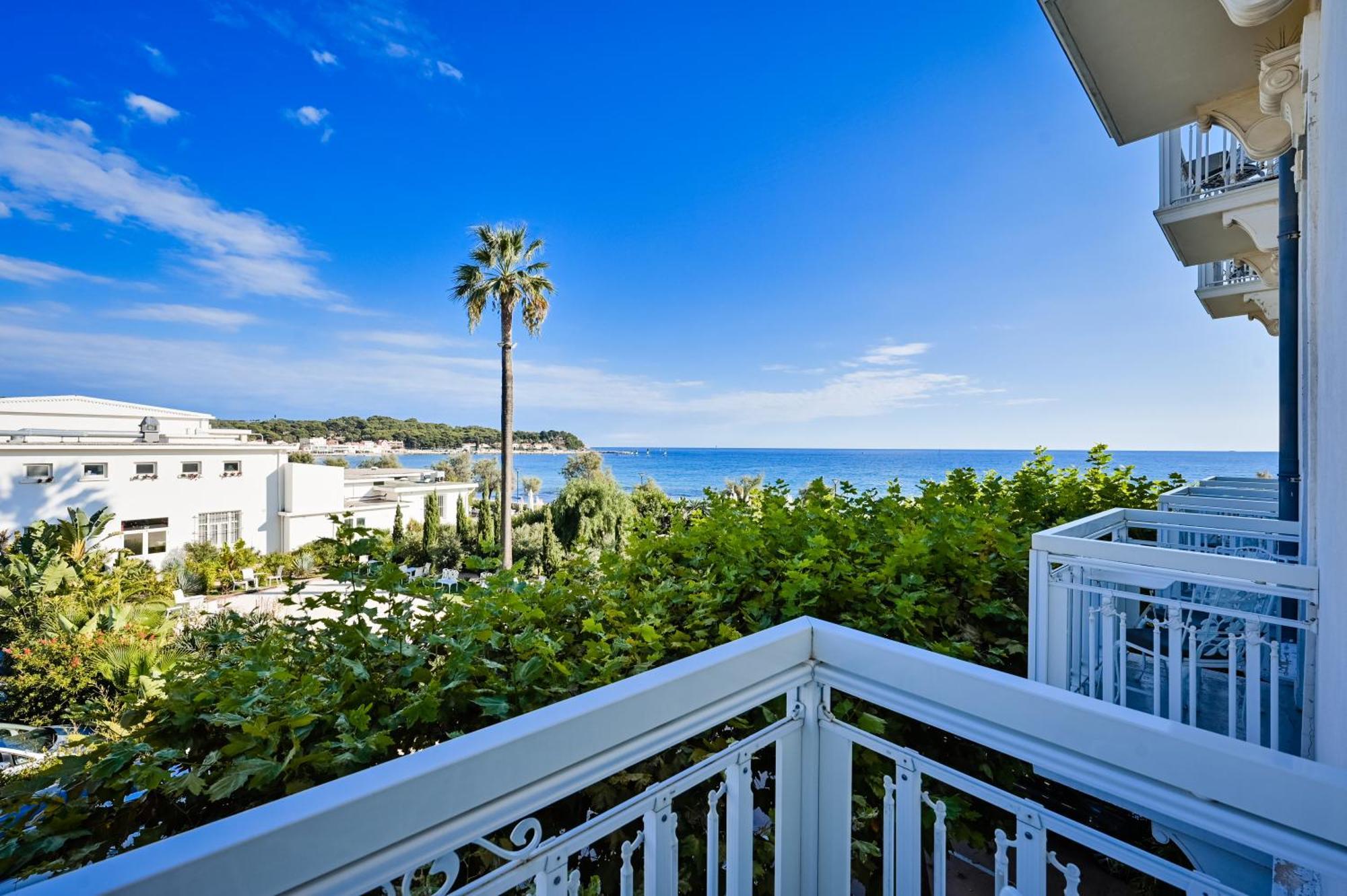 Grand Hotel Des Sablettes Plage, Curio Collection By Hilton La Seyne-sur-Mer Εξωτερικό φωτογραφία