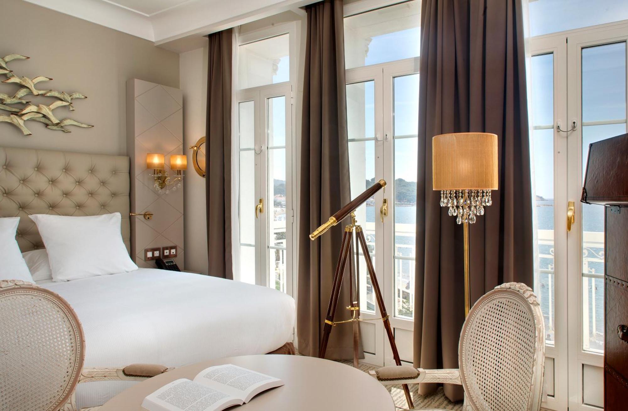 Grand Hotel Des Sablettes Plage, Curio Collection By Hilton La Seyne-sur-Mer Εξωτερικό φωτογραφία